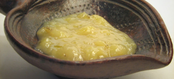 Confiture-de-bananes-au-lait-de-coco-575x262