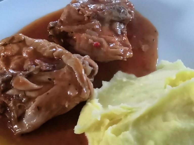 Cuisses de poulet à la sauce tomates | Recettes Cookeo