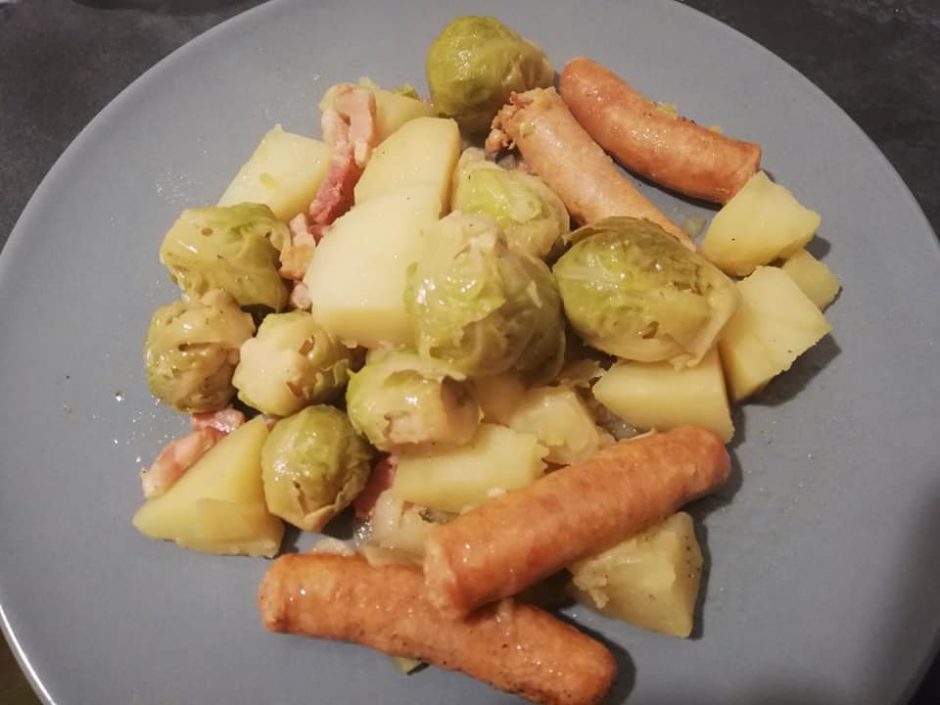 Choux de Bruxelles, chipolatas et lardons | Recettes Cookeo